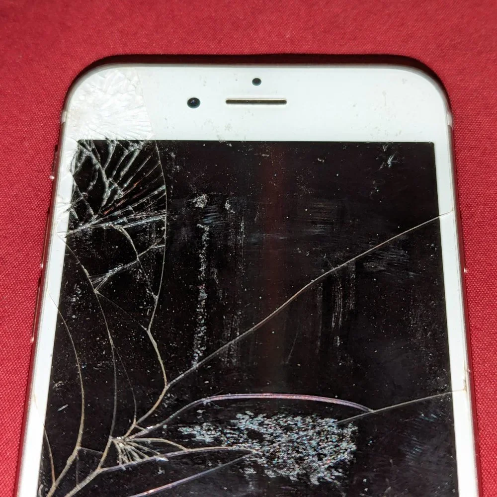 iPhone 6S (A1688) - 64 GB (For parts)***